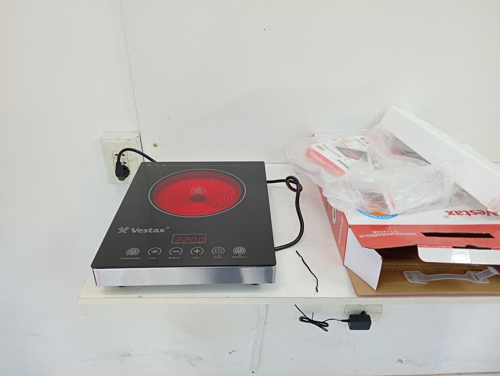 Cocina Electrica Tipo Vitroceramica Marca Vextax Modelo Vt-2028 Nuevo Sin Uso Acc Tipo Infrarrojo Para Todo Tipo De Olla